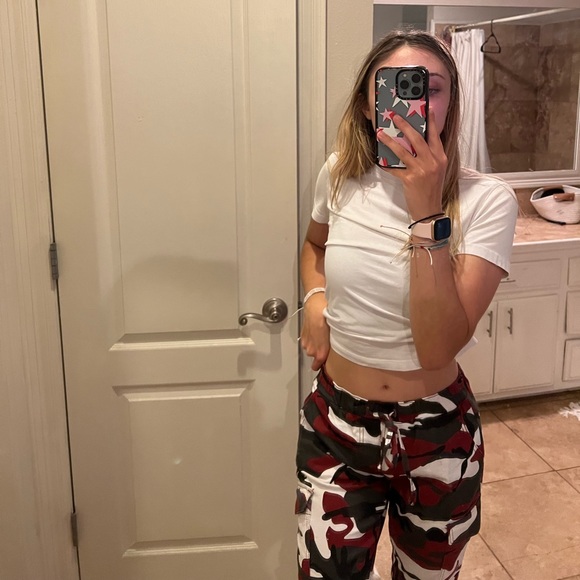 Red camo pants/joggers - Picture 3 of 5